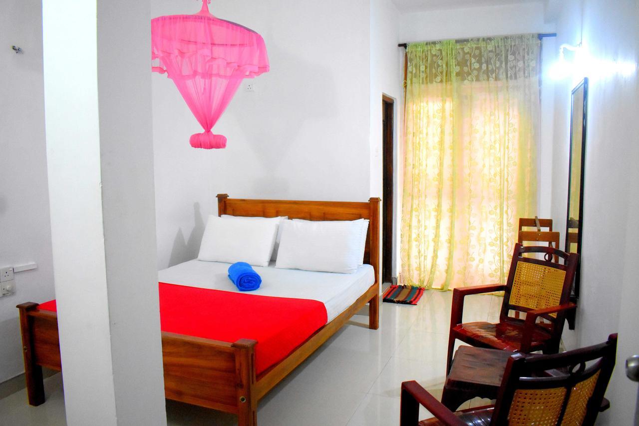 Lion Rest Hotel Anuradhapura Exterior photo